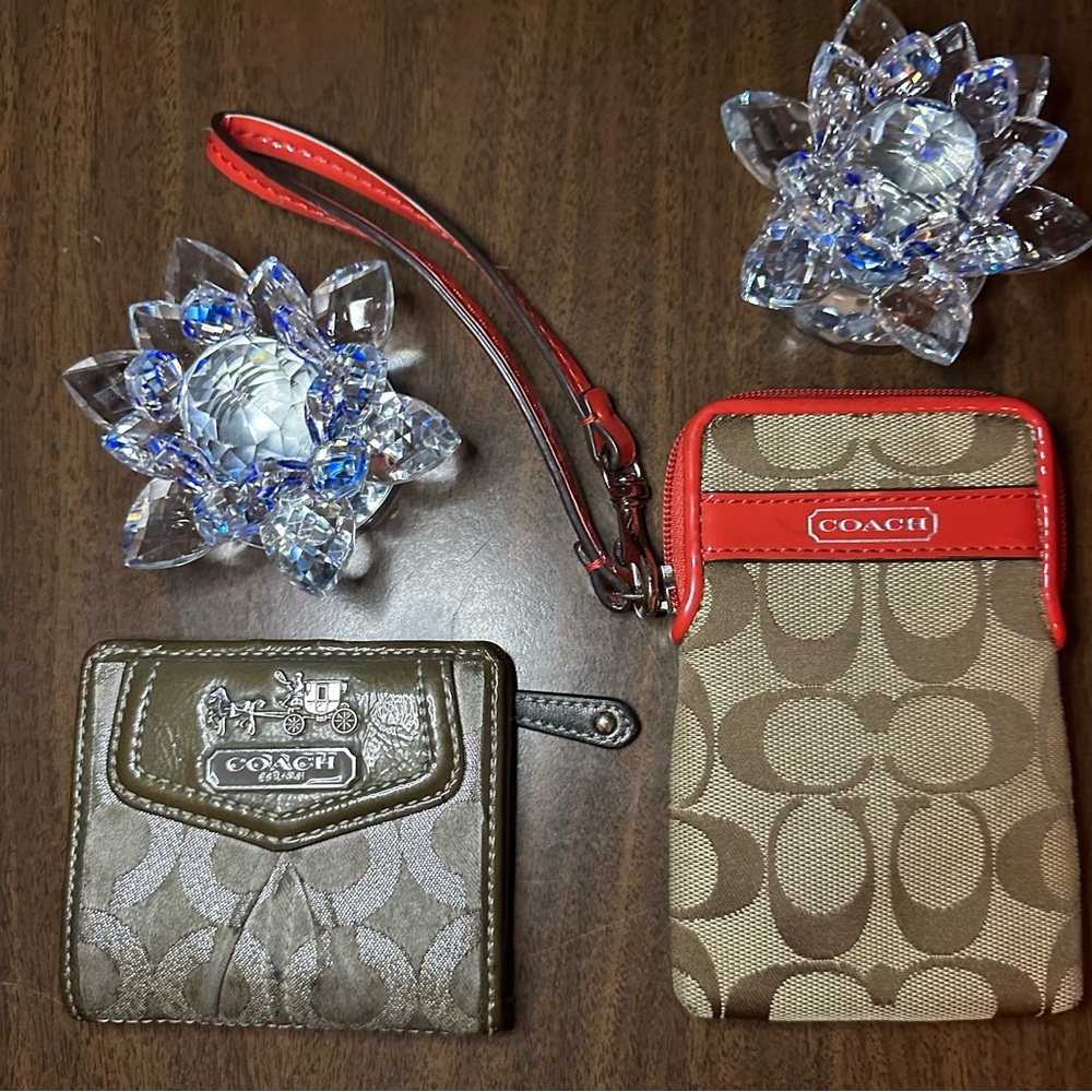 Coach Bundle GUC read description